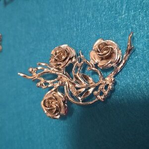 Silver roses